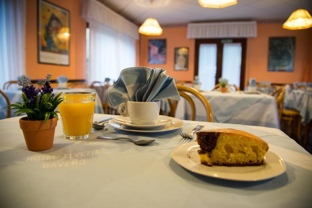 Hotel Elvezia Lake Maggiore エクステリア 写真