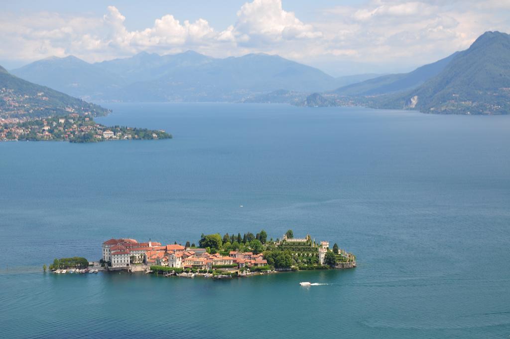 Hotel Elvezia Lake Maggiore エクステリア 写真