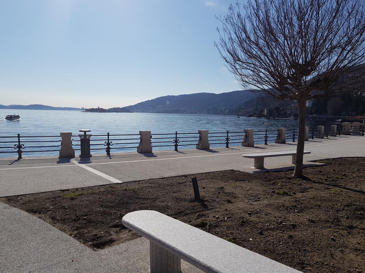 Hotel Elvezia Lake Maggiore エクステリア 写真