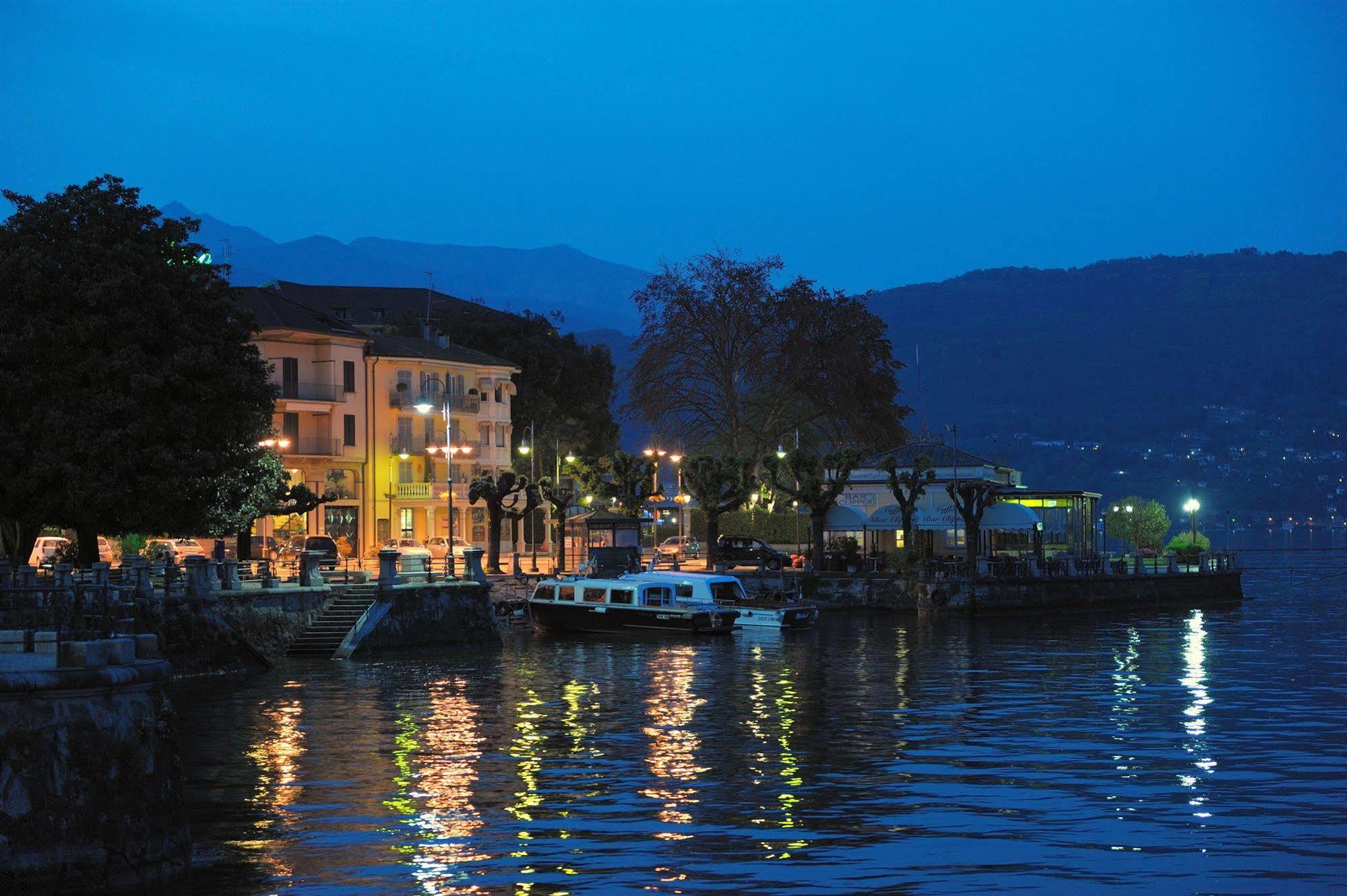 Hotel Elvezia Lake Maggiore エクステリア 写真